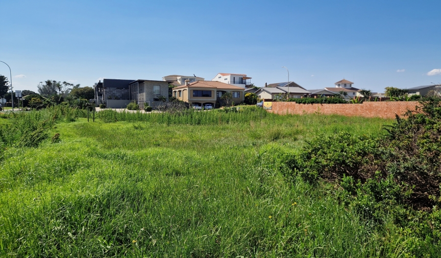 0 Bedroom Property for Sale in Wavecrest Eastern Cape